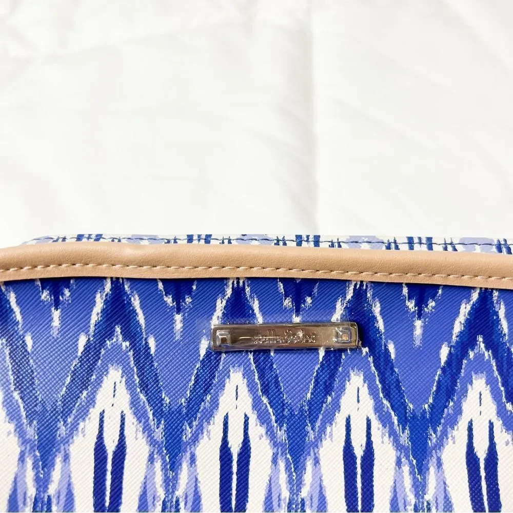 Stella & Dot Blue Ikat Makeup Bag - Picture 2 of 10